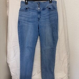 Lane Bryant High Rise Skinny Blue Jeans with 3 button accent